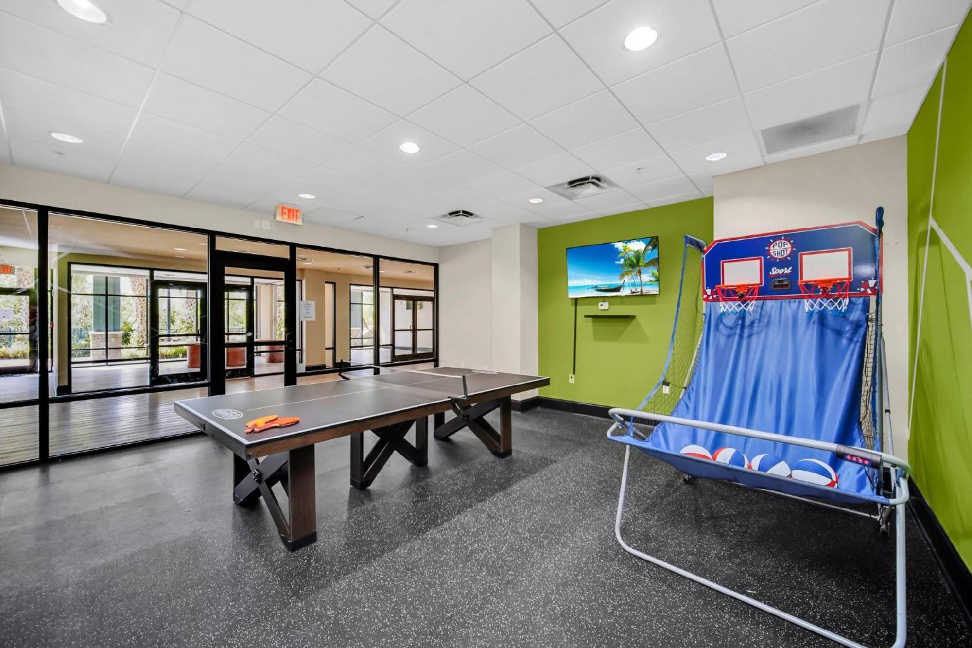 Spacious 2Br Condo W Pool & Hot Tub Near Disney Orlando Dış mekan fotoğraf