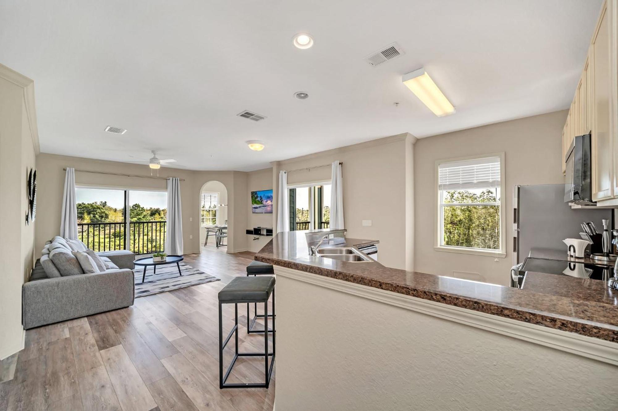 Spacious 2Br Condo W Pool & Hot Tub Near Disney Orlando Dış mekan fotoğraf
